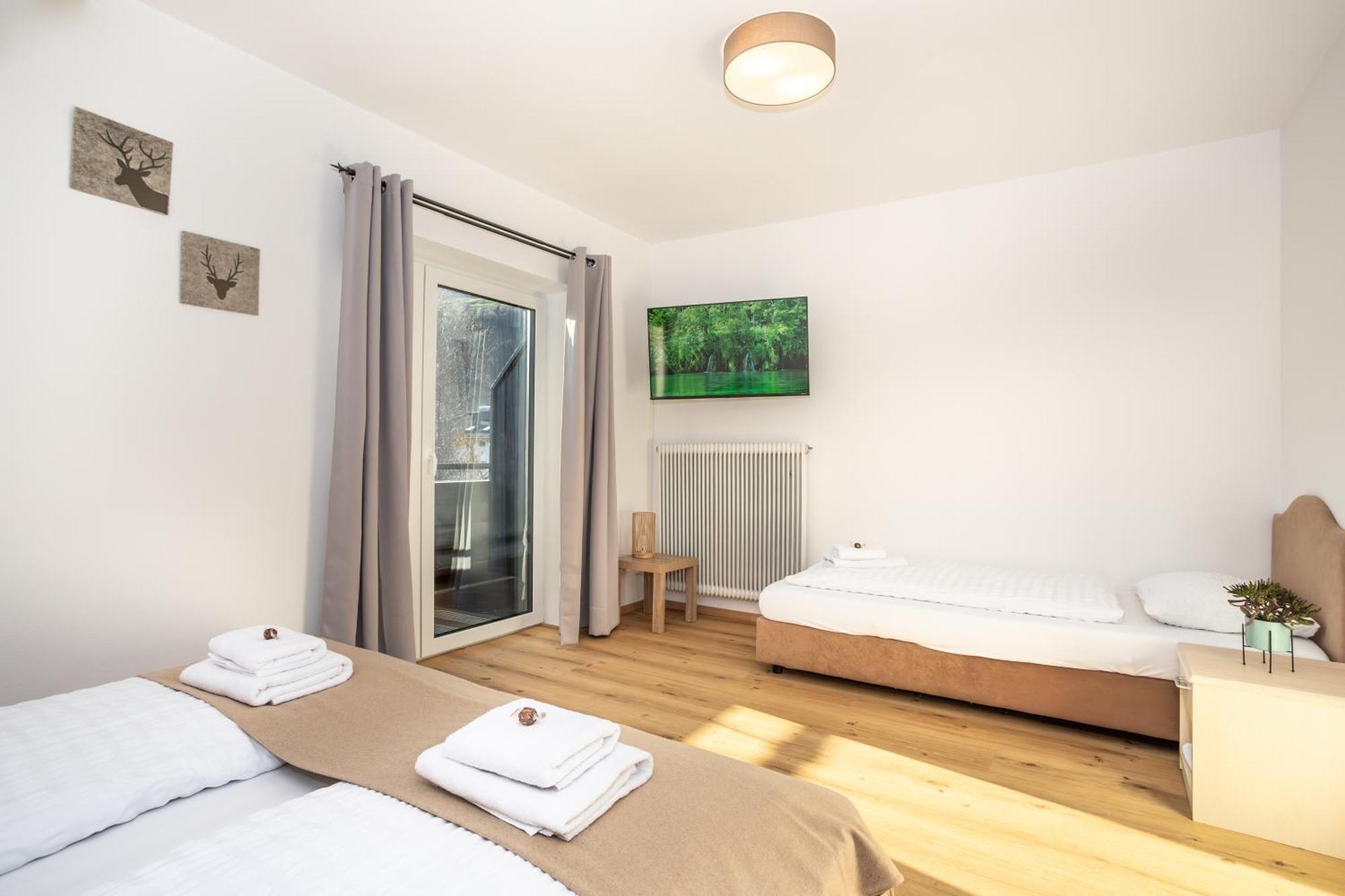 Alpina Apartments - Zell Am See Exterior photo